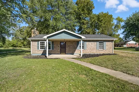 3730 Greentree Rd, Lebanon, OH 45036