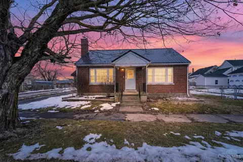 51 Third St, New Vienna, OH 45159