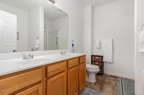 Bath - 856 Hocking Meadow Cir, Monroe, OH 45050 photo 1 of 3