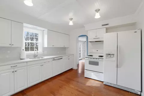 Kitchen - 5635 Euclid Rd, Cincinnati, OH 45236 photo 1 of 4