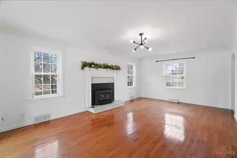 Living - 5635 Euclid Rd, Cincinnati, OH 45236 photo 3 of 3