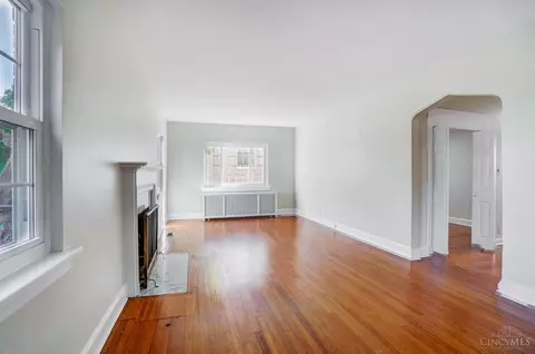 Living - 1346 Herlin Pl, Cincinnati, OH 45208 photo 1 of 7