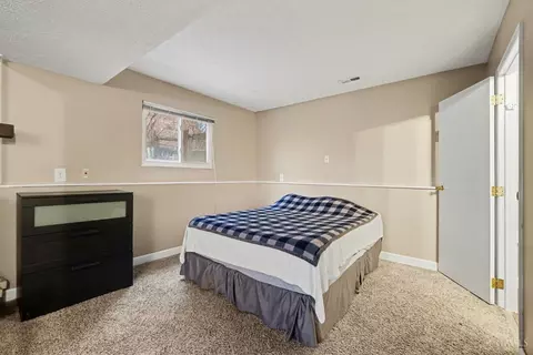 Bedroom - 2017 Broadhurst Ave, Cincinnati, OH 45240 photo 6 of 6