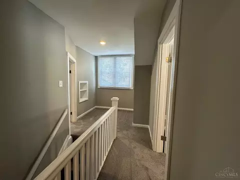 2860 Dirheim Ave, Cincinnati, OH 45211 photo 24