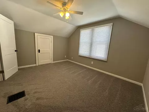 2860 Dirheim Ave, Cincinnati, OH 45211 photo 23