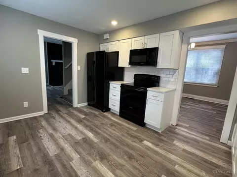 2860 Dirheim Ave, Cincinnati, OH 45211 photo 14