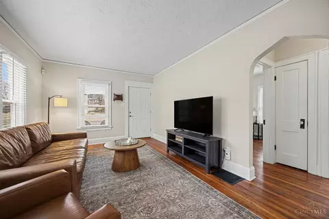 Living - 6221 Hedge Ave, Cincinnati, OH 45213 photo 1 of 3