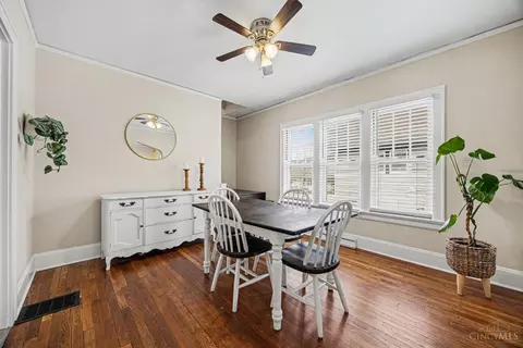 Dining - 6221 Hedge Ave, Cincinnati, OH 45213 photo 2 of 3