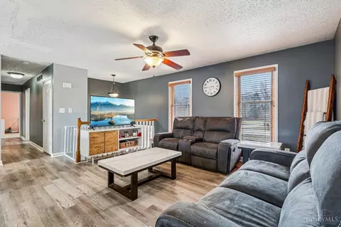 4834 Summerside Rd, Cincinnati, OH 45244 photo 6