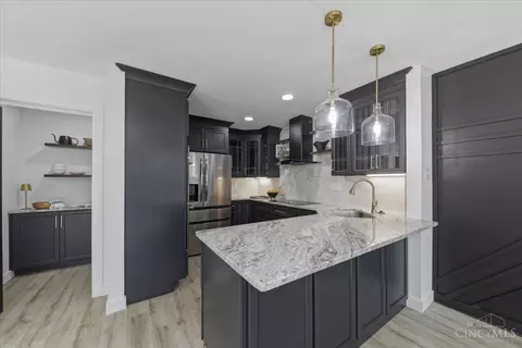 Kitchen - 11 Spring Hill Dr, Mariemont, OH 45227 photo 1 of 6