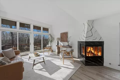 Other - 11 Spring Hill Dr, Mariemont, OH 45227 photo 4 of 24