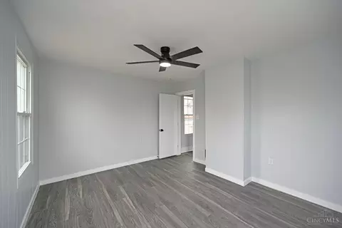 Bedroom - 329 Walnut St, Reading, OH 45215 photo 4 of 7
