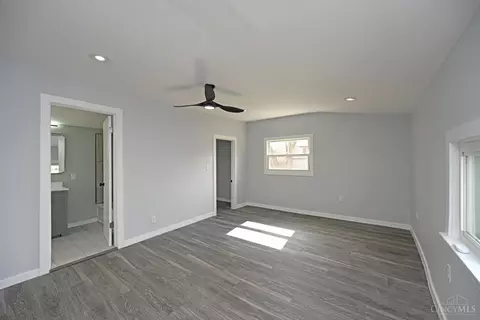 Bedroom - 329 Walnut St, Reading, OH 45215 photo 7 of 7