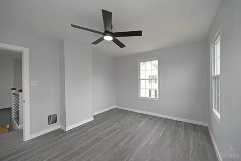 Bedroom - 329 Walnut St, Reading, OH 45215 photo 3 of 7