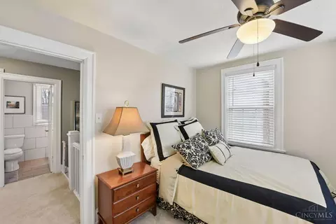 Bedroom - 2844 Markbreit Ave, Cincinnati, OH 45209 photo 2 of 9