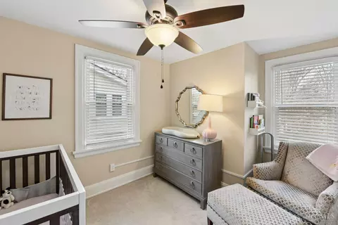 Bedroom - 2844 Markbreit Ave, Cincinnati, OH 45209 photo 7 of 9
