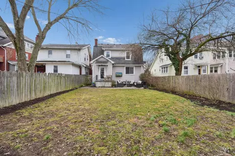 Exterior - 2844 Markbreit Ave, Cincinnati, OH 45209 photo 5 of 7