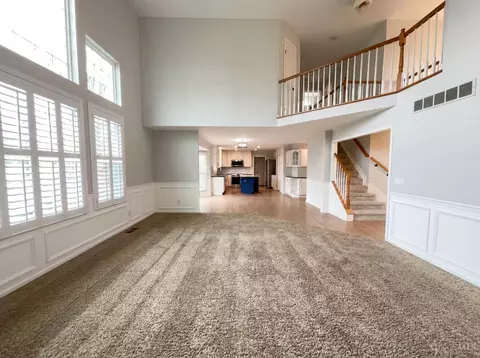 Living - 770 Dorgene Ln, Cincinnati, OH 45244 photo 4 of 9