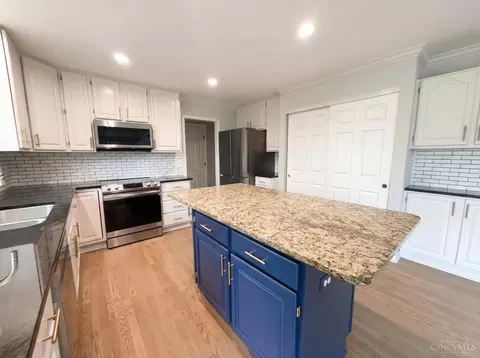 Kitchen - 770 Dorgene Ln, Cincinnati, OH 45244 photo 1 of 4
