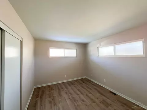 Bedroom - 8724 Neptune Dr, Cincinnati, OH 45231 photo 6 of 6