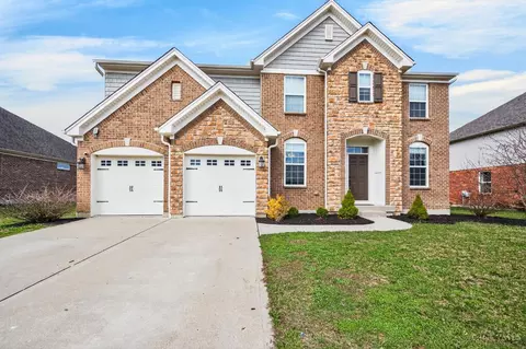 3595 Crowtrack Dr, Lebanon, OH 45036