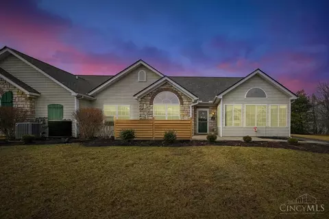 3821 Portrush Way, Amelia, OH 45102