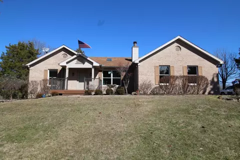 5964 Dunwoody Rd, Hamilton, OH 45013