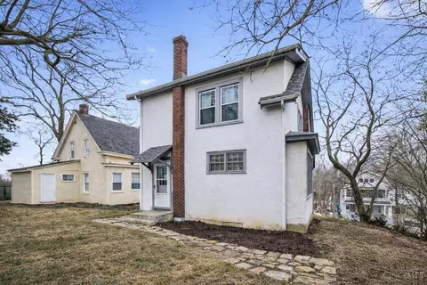 Exterior - 3511 Evanston Ave, Cincinnati, OH 45207 photo 5 of 8