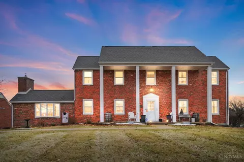 9302 St Rt 22, Sabina, OH 45169