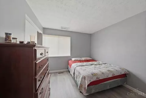 Bedroom - 2814 Harrison Ave, Cincinnati, OH 45211 photo 2 of 16