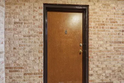 Entry Way - 2814 Harrison Ave, Cincinnati, OH 45211 photo 9 of 11