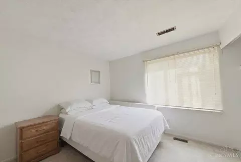 Bedroom - 2814 Harrison Ave, Cincinnati, OH 45211 photo 7 of 16