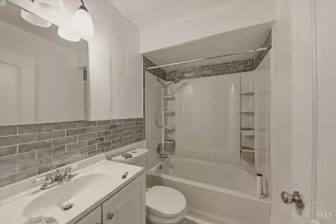 Bath - 2814 Harrison Ave, Cincinnati, OH 45211 photo 9 of 9