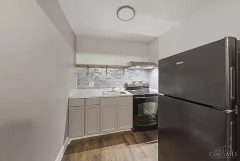 Kitchen - 2814 Harrison Ave, Cincinnati, OH 45211 photo 6 of 6
