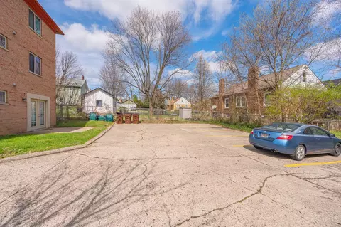 Exterior - 2302 Salvador St, Cincinnati, OH 45230 photo 7 of 7