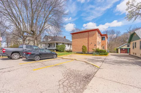 Exterior - 2302 Salvador St, Cincinnati, OH 45230 photo 3 of 7
