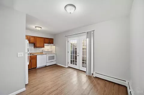 Dining - 2302 Salvador St, Cincinnati, OH 45230 photo 1 of 1
