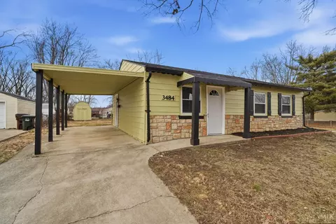 3484 Redskin Dr, Colerain Twp, OH 45251