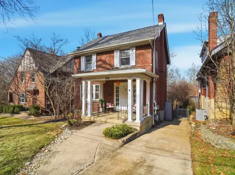 Exterior - 320 Amazon Ave, Cincinnati, OH 45220 photo 2 of 16