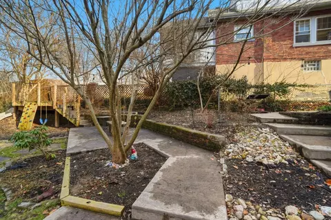 Exterior - 320 Amazon Ave, Cincinnati, OH 45220 photo 14 of 16