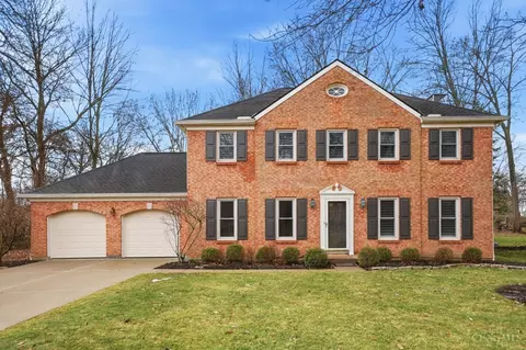 10768 Fallsington Ct, Blue Ash, OH 45242