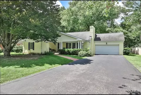 105 Red Bird Ln, Terrace Park, OH 45174