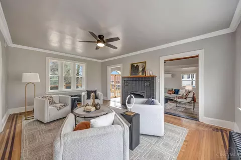 Living - 2655 Harrison Ave, Cincinnati, OH 45211 photo 2 of 5
