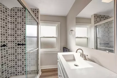 Bath - 2655 Harrison Ave, Cincinnati, OH 45211 photo 4 of 4