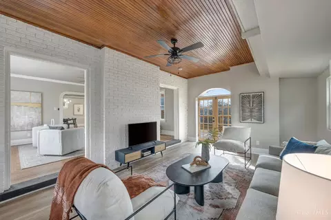 Living - 2655 Harrison Ave, Cincinnati, OH 45211 photo 4 of 5
