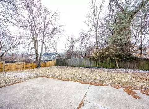Exterior - 2655 Harrison Ave, Cincinnati, OH 45211 photo 4 of 7