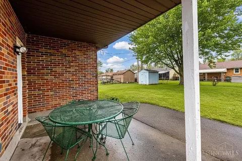 Exterior - 330 Kenyon Dr, Hamilton, OH 45015 photo 1 of 2