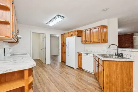 Kitchen - 20 Heritage Hill Dr, Georgetown, OH 45121 photo 1 of 7