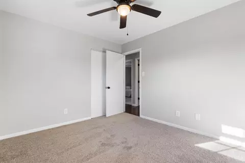 Bedroom - 5448 Robert Ave, Cincinnati, OH 45248 photo 5 of 5