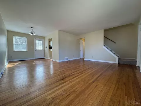 Living - 2507 Kellerman Ave, Golf Manor, OH 45237 photo 3 of 5